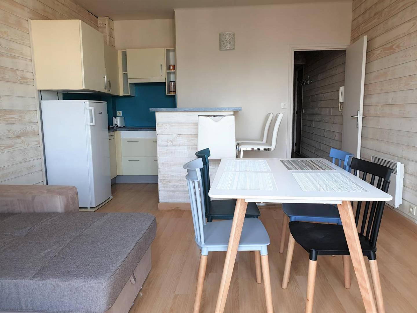 Bel Renove Au Centre-ville De - Ref 920 Appartement Perros-Guirec