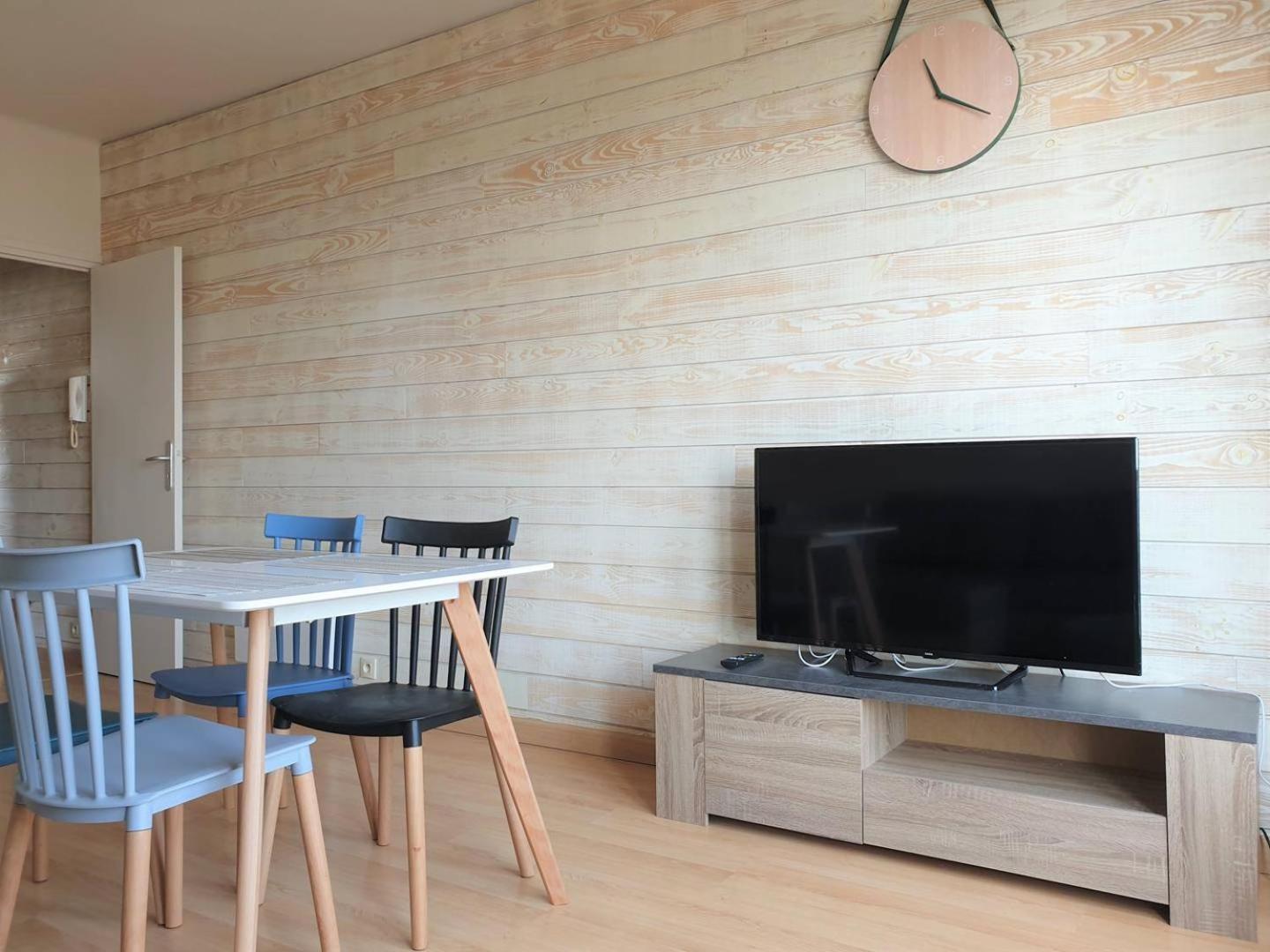 Bel Renove Au Centre-ville De - Ref 920 * Perros-Guirec